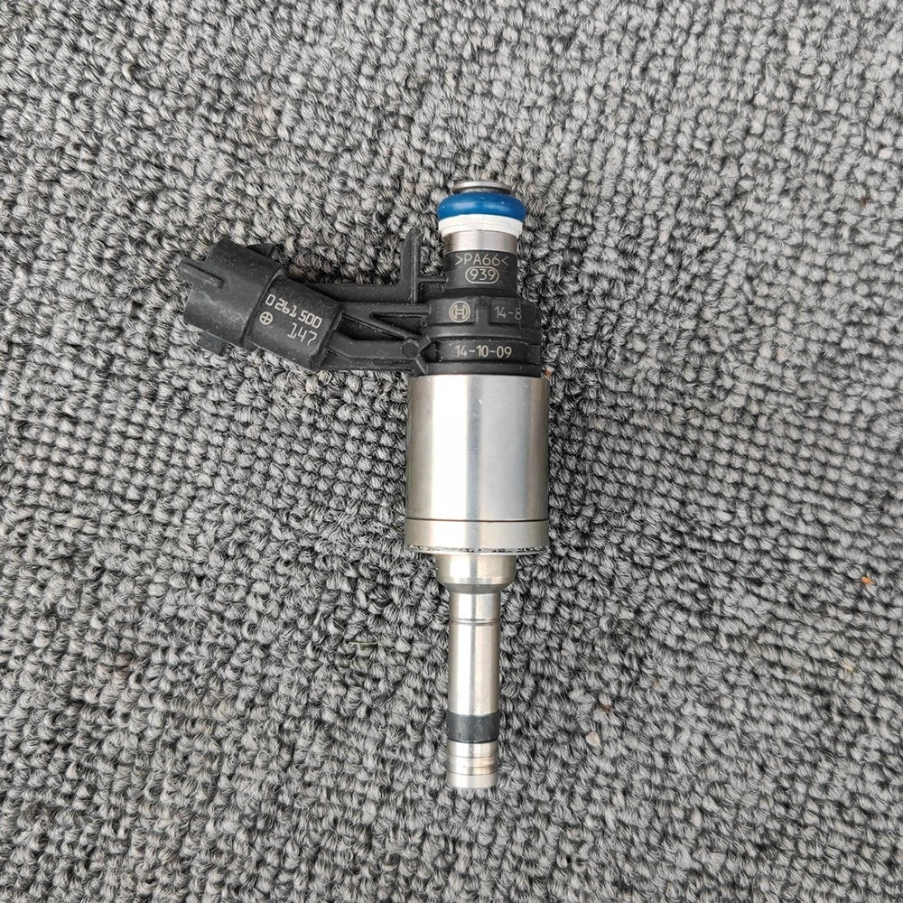 0261500147 Suitable for Land Rover, Aurora 2.0T Ford, New Mondeo, Fuel Injector LR024998