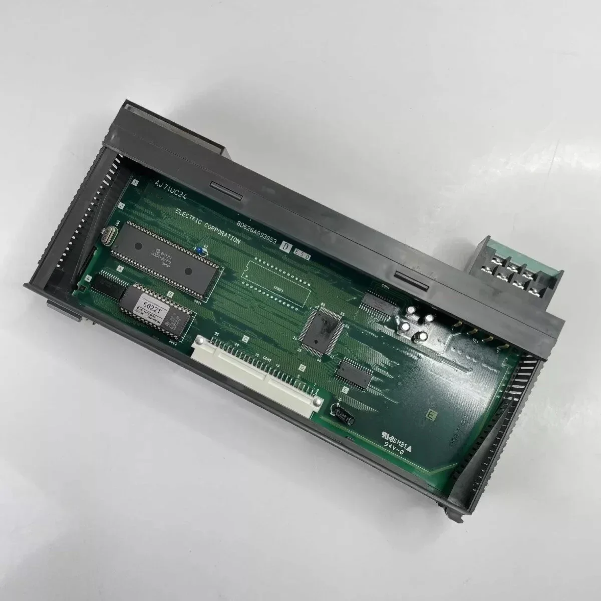 

Оригинальный новый модуль в наличии AJ71UC24 AJ71PT32-S3