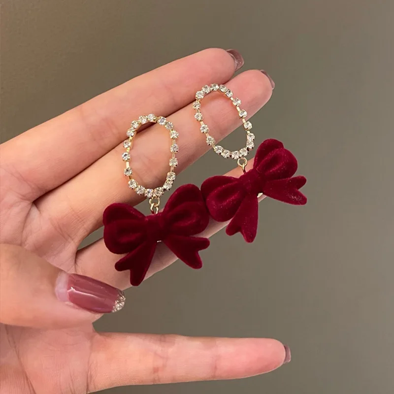 Sweet Bow Knot Drop Earrings for Women Black Red Velvet Cloth Jewelry Trendy Crystal Hollow Out Geometry Oval Dangle Earrings