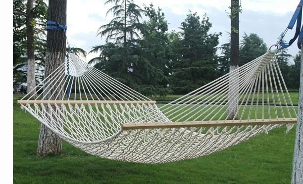 Leisure Outdoor Camping Hammock Swing Outdoor Mesh Cotton Rope Mesh Single Double Wholesale Suspension