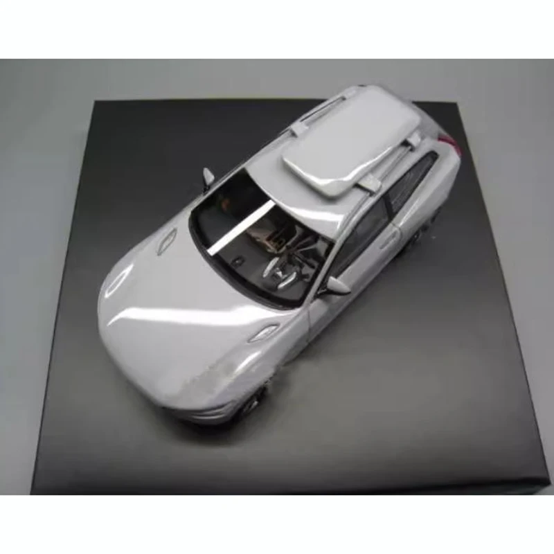 Diecast 1/43 VOLV V90cc CONCEPT XC COUPE 2014 Simulation Resin Car Model Classics Adult Souvenir Gift Static Display