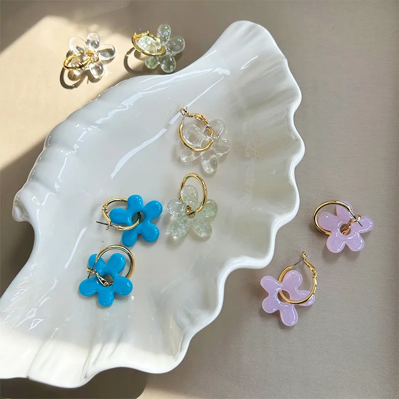 New Arrival Small Fresh Glass Glaze Flower Charms Earrings, Removable, Two-wear Gentle Childlike, Circle Ear Hoop Earrings Women