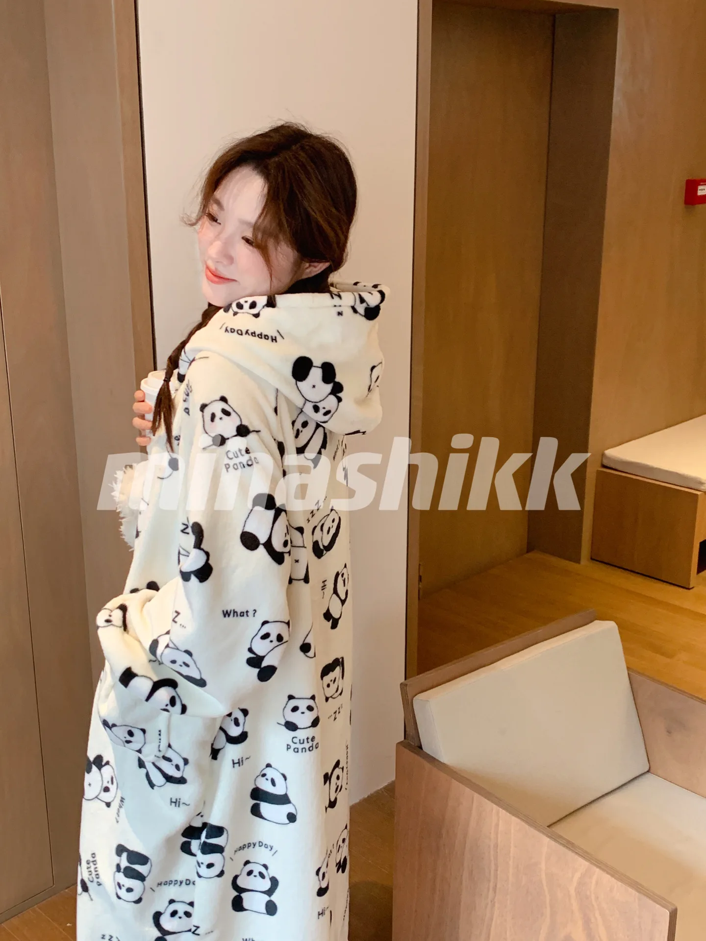 Fall Winter 2024 Women\'s Robe Pants Pajamas Cute Panda Print Fleece Thick Night-robe Nightgown Hooded Pockets Long Robes 40917