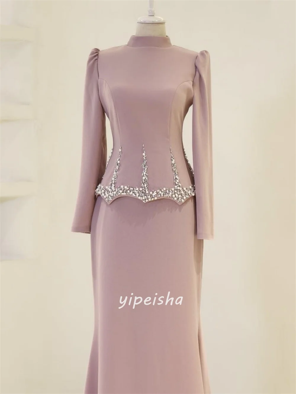 Customized Modern Style Elegant Jersey Rhinestone Ruched Straight High Collar Long Dresses Bespoke Occasion Dresses Formal Retro