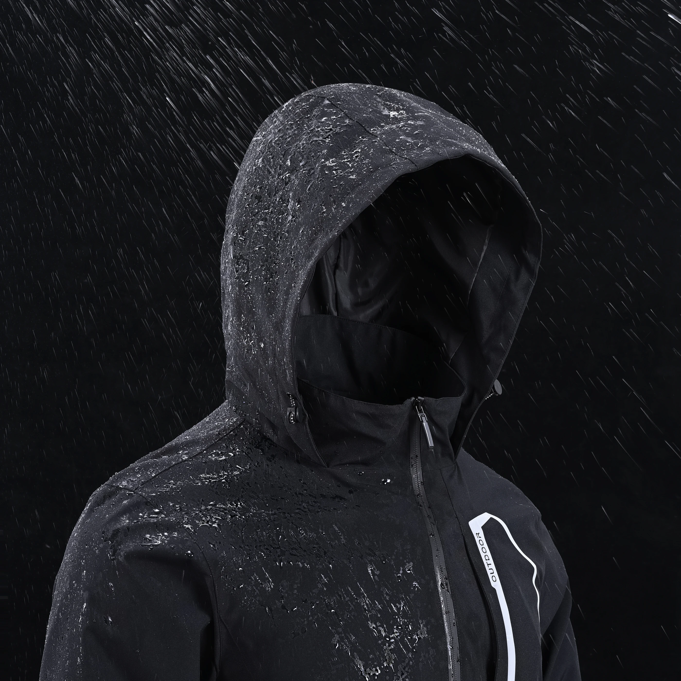 Summer Men's Outdoor Jacket Waterproof Raincoat, Thin Rain Jacket with Multiple Pockets for Camping Hiking Cycling Fishing