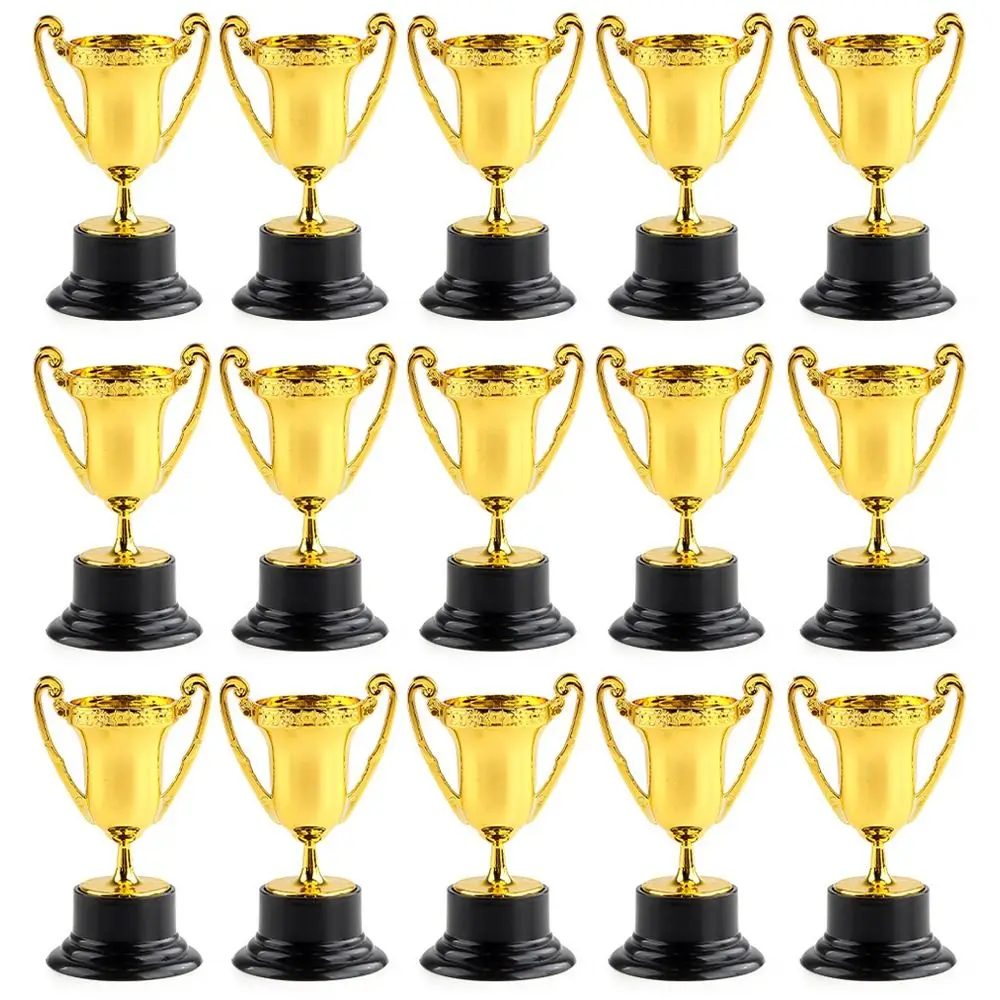 10 قطعة جوائز الذهب والفضة والبرونز الكأس البلاستيكية كأس الشرف الصغير المنافسة تمثال كرة القدم ديكور لعبة جوائز الجائزة الرياضية #1