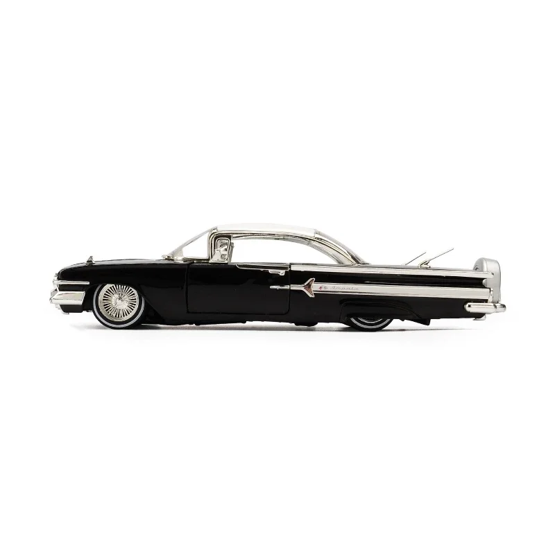 1:24 1960 CHEVY IMPALA Vintage Classic Car Simulation Diecast Metal Alloy Model Car Chevrolet Toys For Kids Gift Collection J139