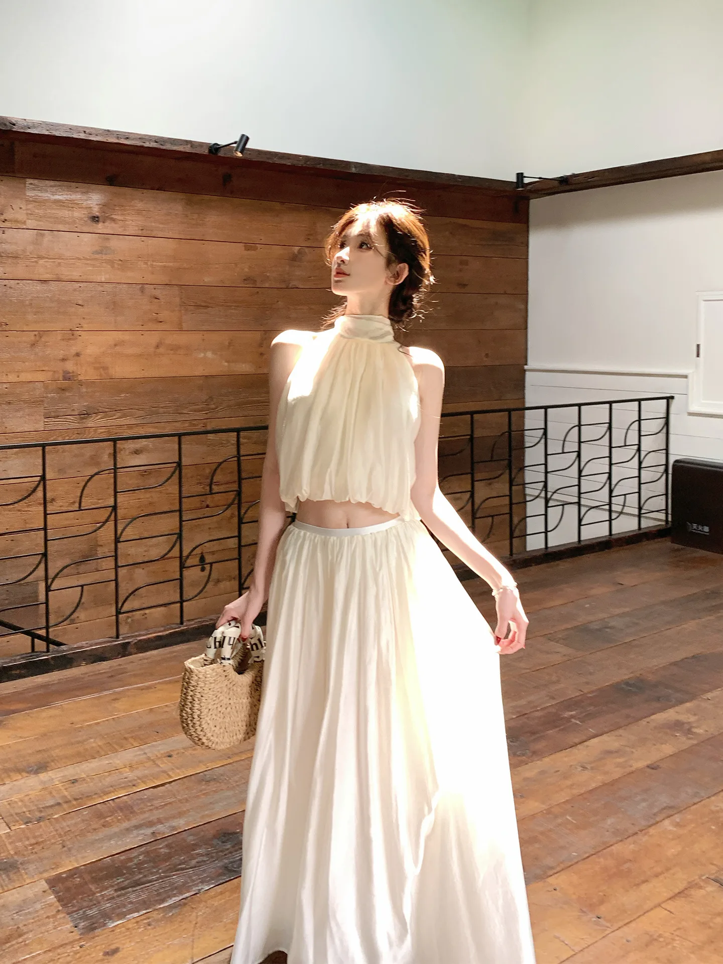 

Women's Breathable Neck Hanging Skirt Set Lightweight Spring Fashion High Waist Two-Piece Suit Elegant Airy Spring Outfit