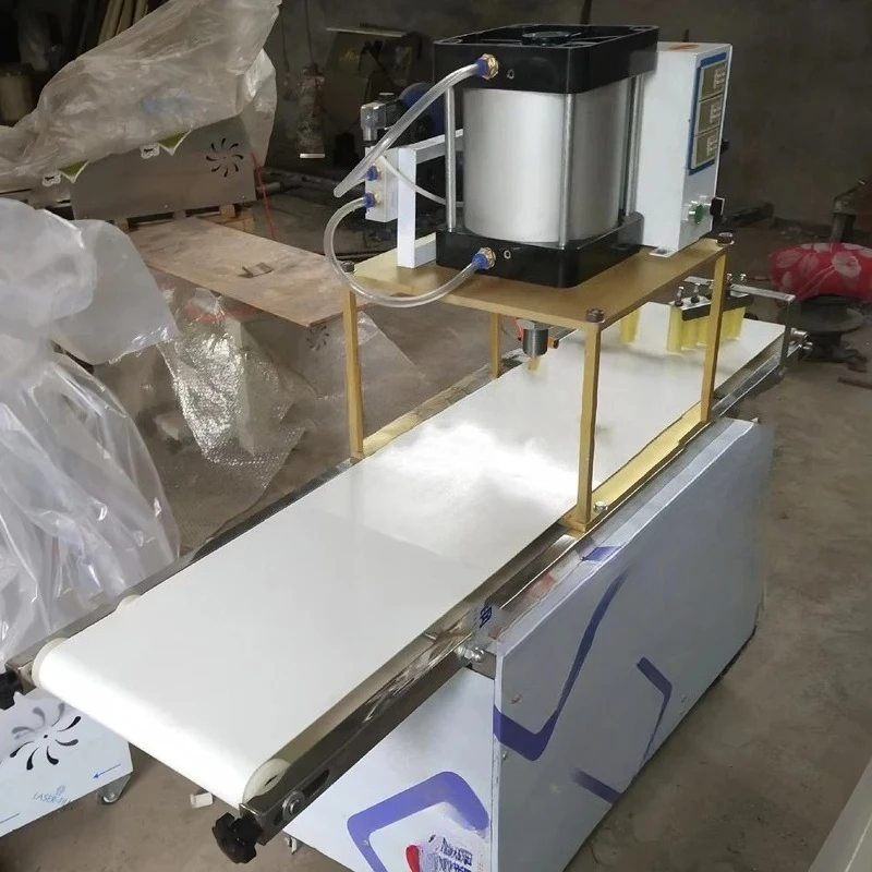 

Пневматический пресс для пиццы, полностью автоматический аппарат для приготовления основы для панкейков, кухонное оборудование для коммерческого использования