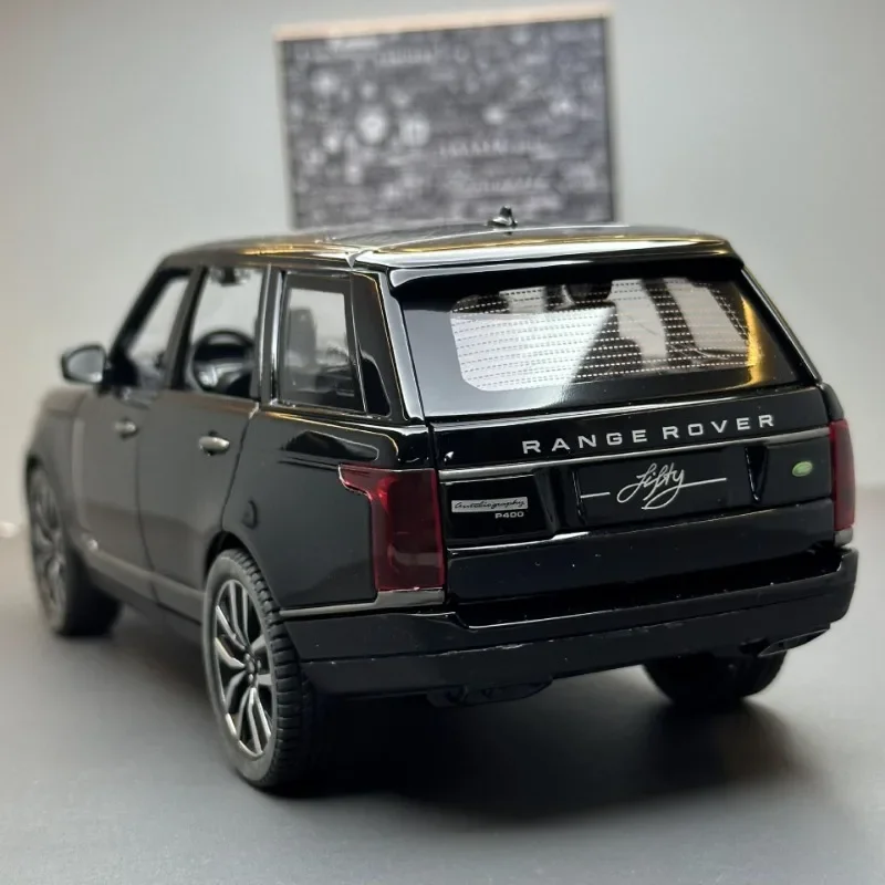 Modèle de voiture en alliage Range Rover Fifth Off Road pour enfants, son et lumière, pullback, véhicules jouets pour garçons, Diecasts Collective, décoration d'intérieur, 1:24