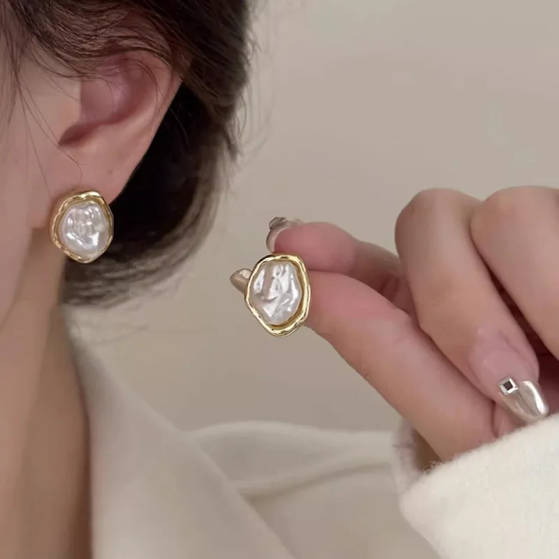 هندسية غير النظامية القرط المعادن الباروك اللؤلؤ المرأة الأقراط الحد الأدنى نمط شخصية النساء المجوهرات بالجملة #4