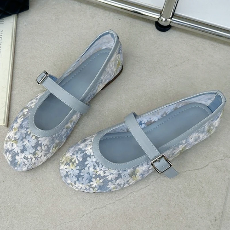 

Luxury Embroidery Flower Design Ballet Flats Women Breathable Mesh Mary Jane Shoes Lightweight Soft Sole Comfortable Women Shoes