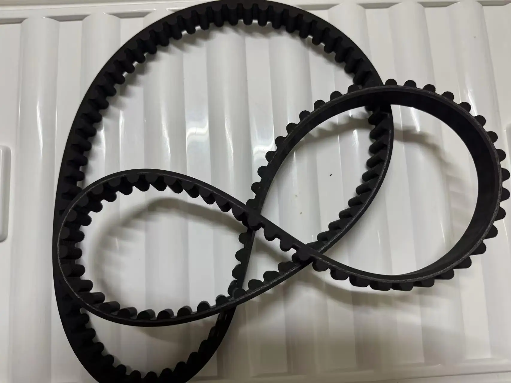 

40000001/133 tooth drive belt is suitable for 2012 - 2017 Harley Davidson soft tail FLSTN