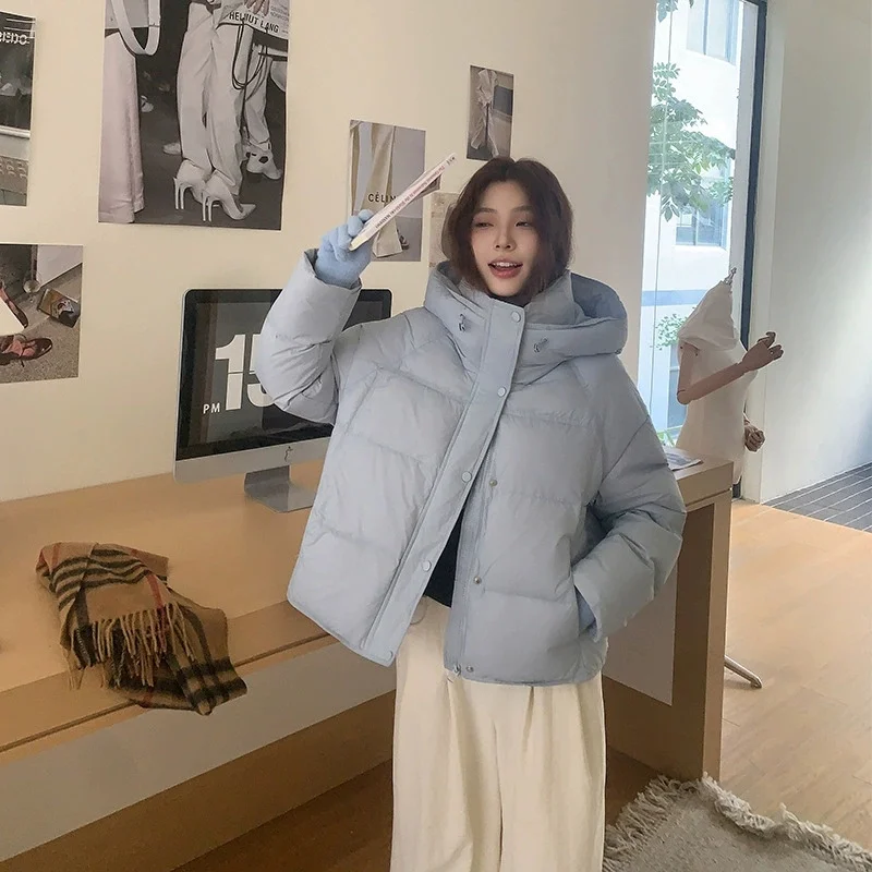 2025 Moda Autunno Inverno Parka Donna Giacca corta imbottita in cotone Addensare Cappotto caldo con cappuccio Studente Casual Pane allentato Capispalla