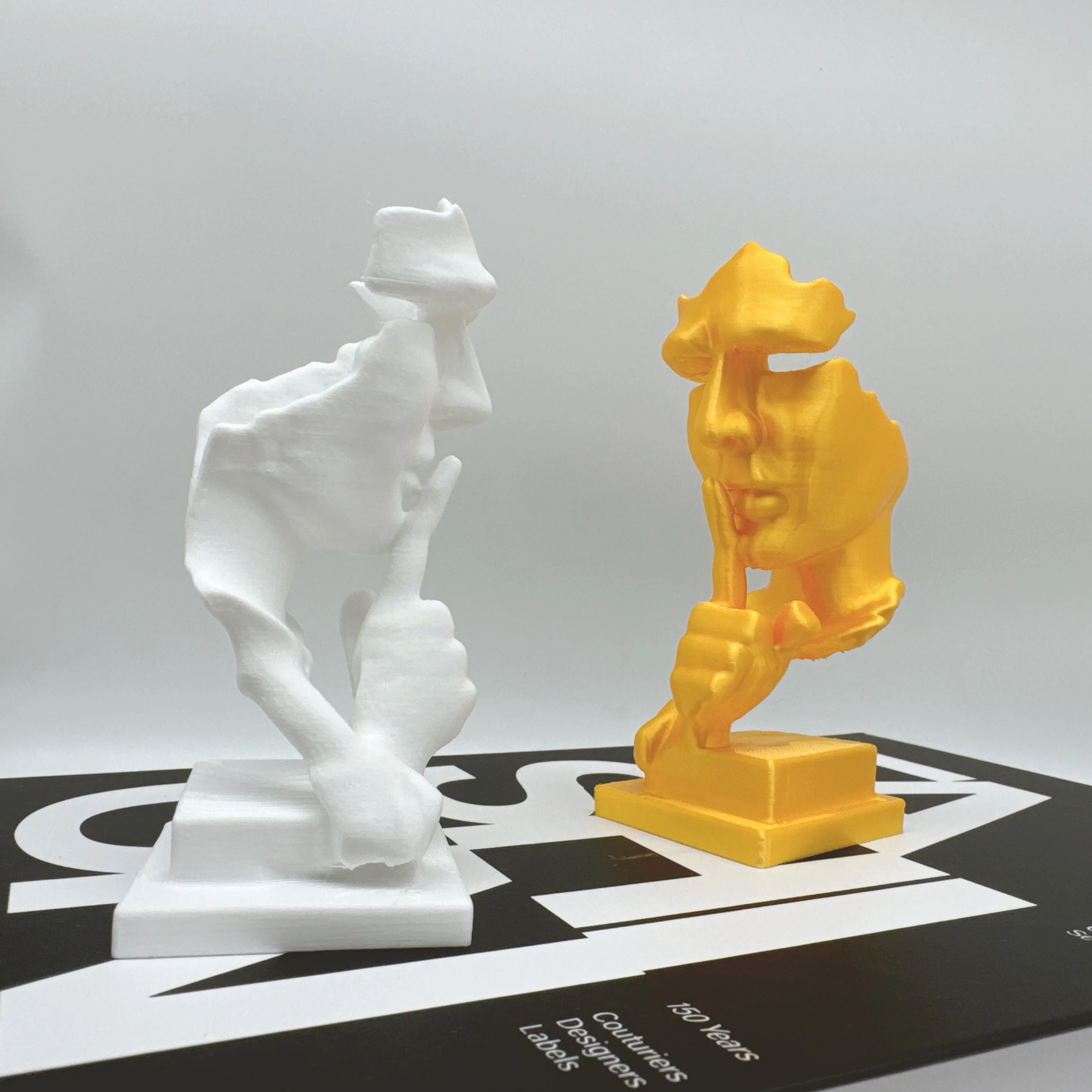 طباعة ثلاثية الأبعاد، الصمت هو الذهب المفكر النحت الحلي البلاستيكية، مجردة الحديثة بسيطة غرفة المعيشة سطح المكتب مكتب الديكور