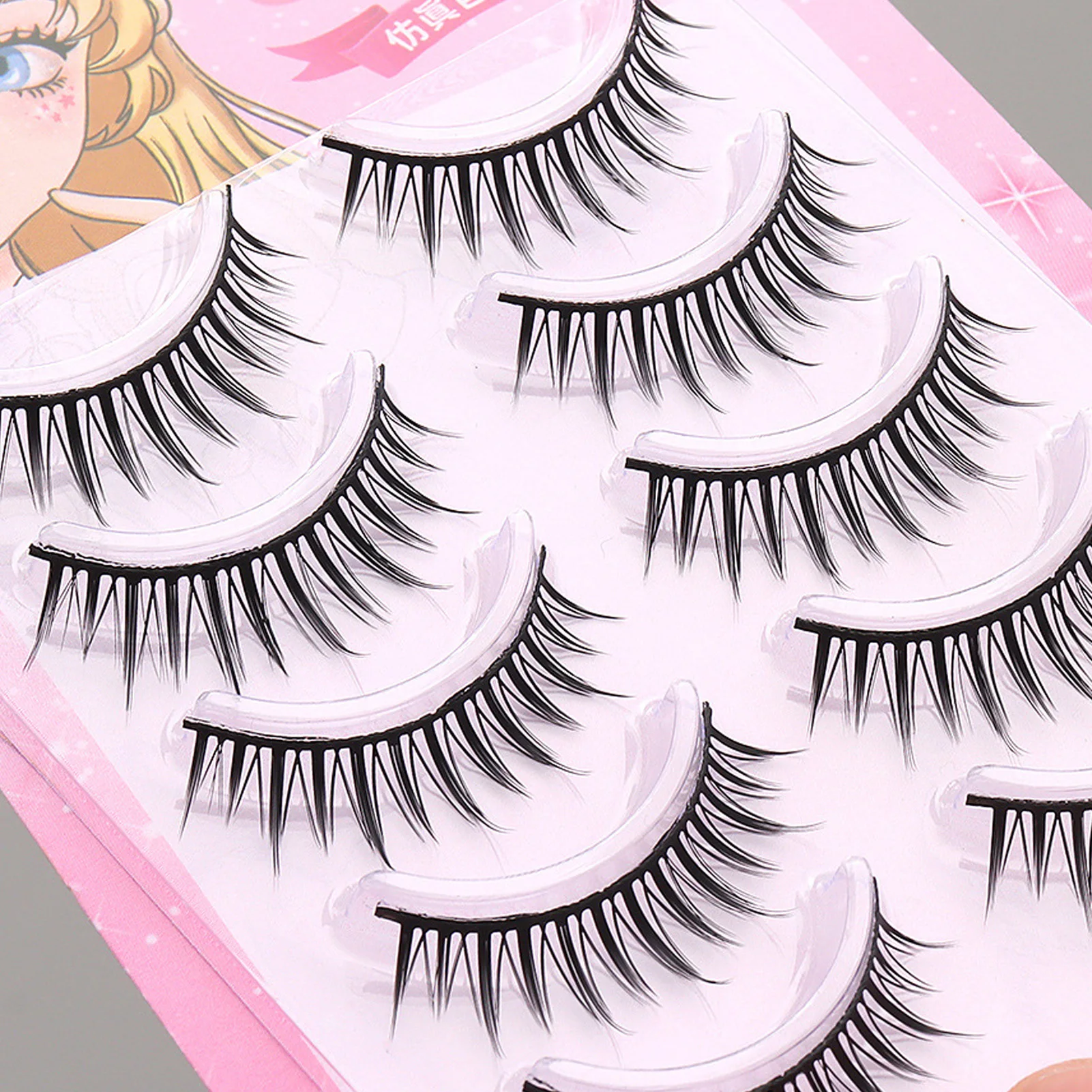 5 Paar einteilige schwarze Manga-Fee falsche Wimpern Anime koreanischen Stil Wimpern natürliche dünne lange Wimpern Frauen Party Make-up-Tool