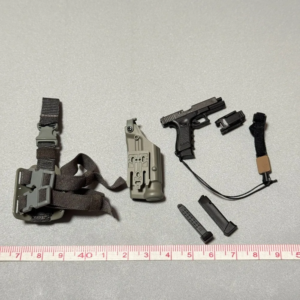 

ES 26070B 1/6 Scale Soldier G17 Set Model 12''Hong Kong Flying Tigers SDU