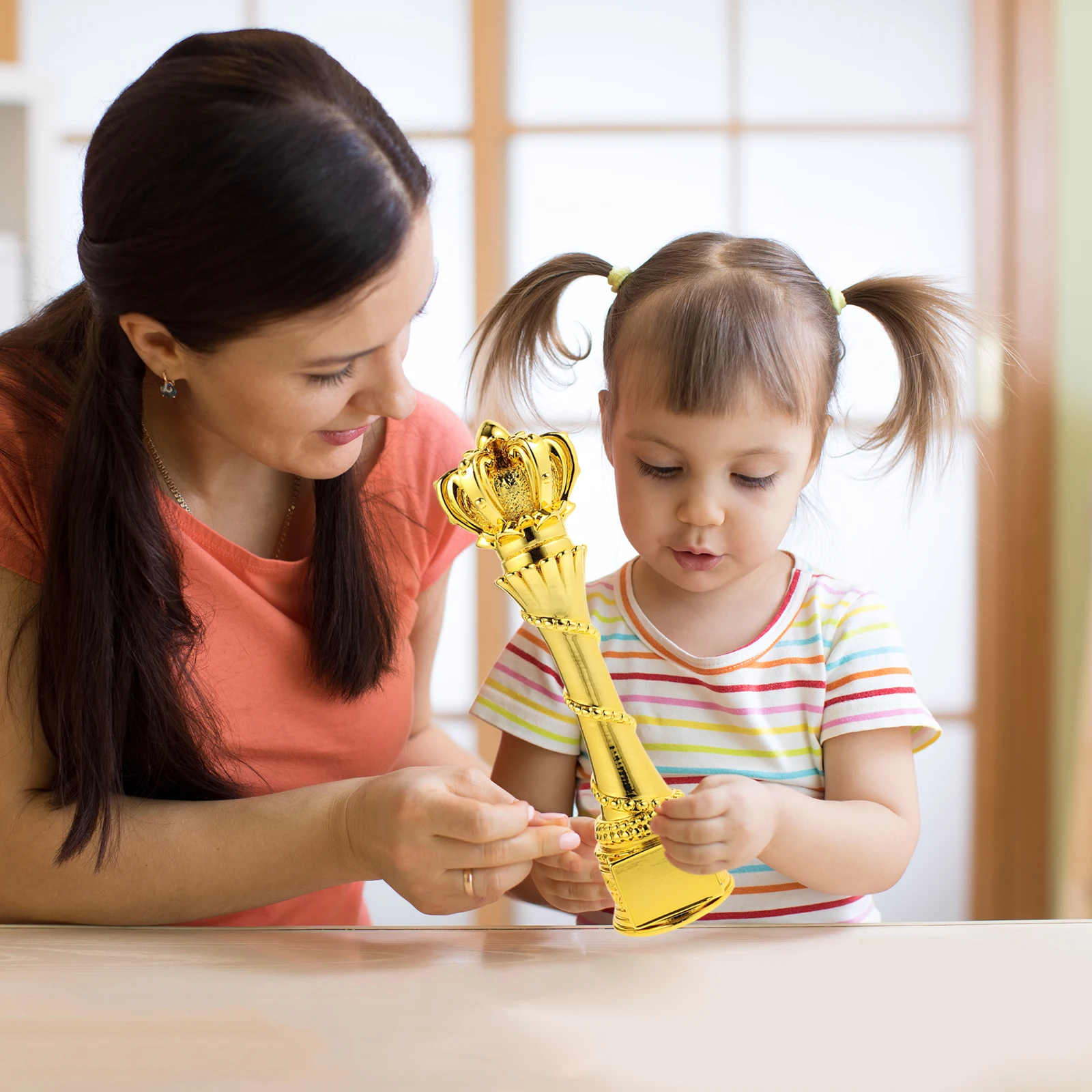 

Resin Trophy Chic Multi-Function Prize Trophy Exquisite Award for Sports Competitions Company Activities Trophies