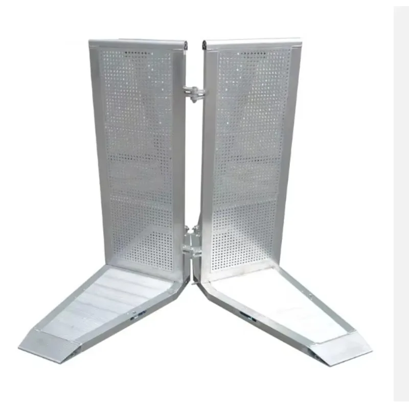 Highway Steel Stage Crowd Control Safety Barrier Soccer Field Protection Aluminum Barrier Tradeshow Exhibition Equipment