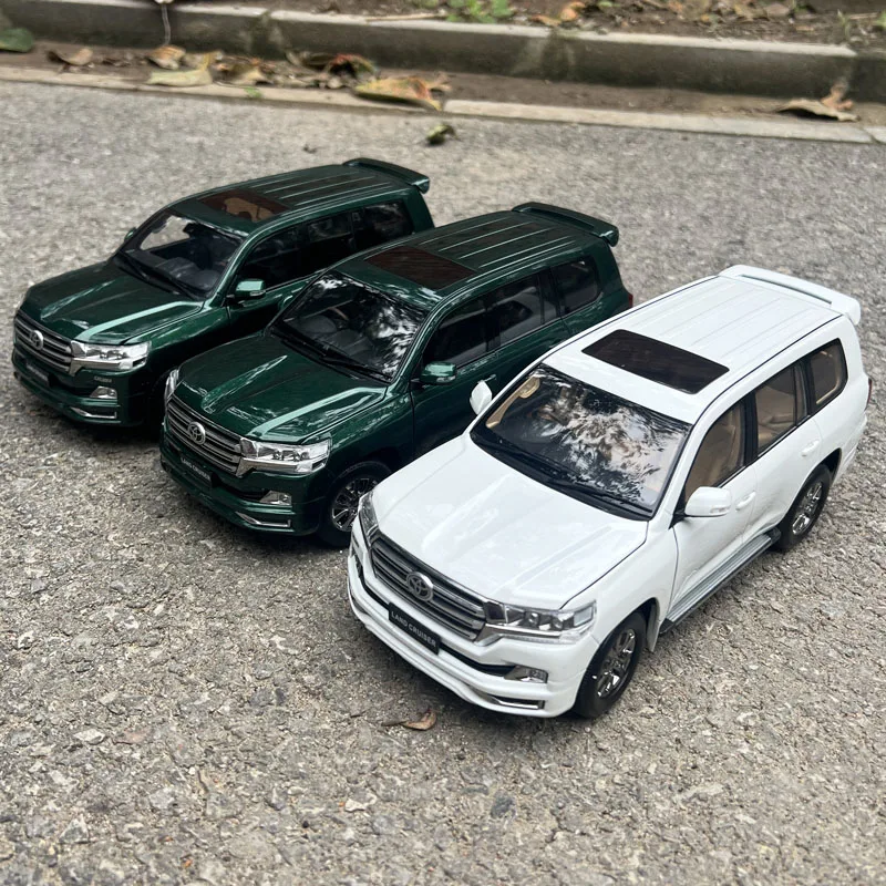 

Оригинальная модель 1:18, Toyota Land Crusier 200 LC 200 Kengfai, литая модель для дисплея, подарков и коллекций