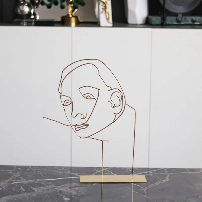 

Modern Art Deco Metal Human Face Ornament Hot Sale Home Decor & Office Accessories for Anniversary Celebration