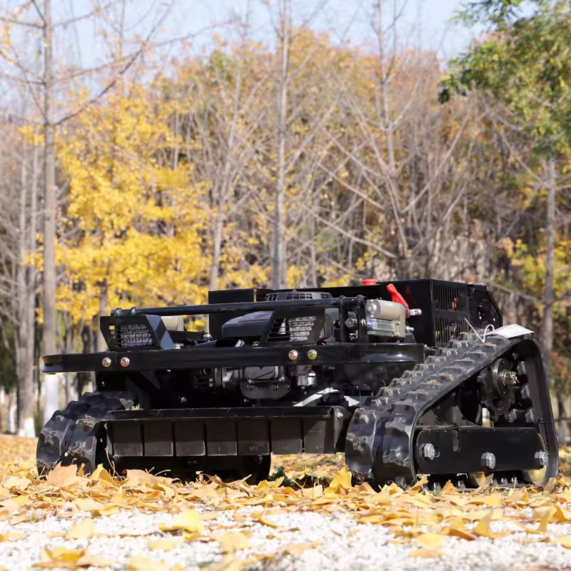 Customized remote-controlled self-propelled hillside lawn mower, robot lawn mower mountain weed removal flail-type lawn mower - Image 6