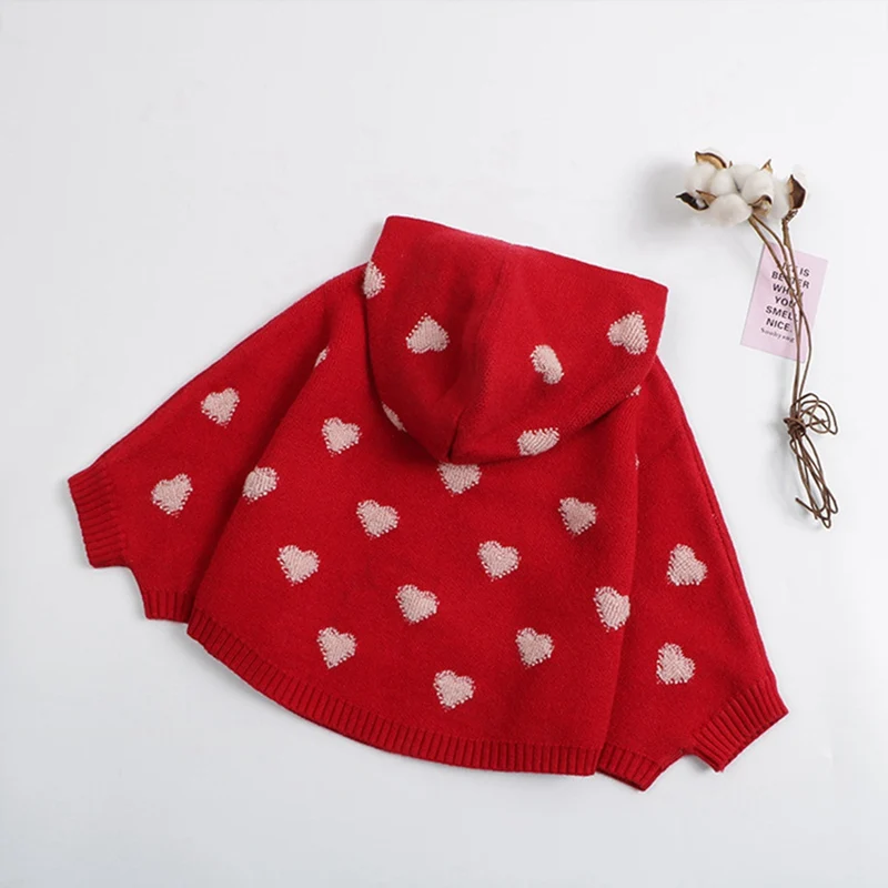 Nuovi maglioni per ragazze modello a cuore dolce mantello con cappuccio bambino bambini casual mantello confortevole cappotti pullover per bambini top San Valentino