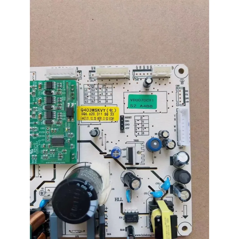 Used refrigerator BCD-401WSVYD / Q403WSKVY motherboard computer board inverter integrated board VDU070CY1