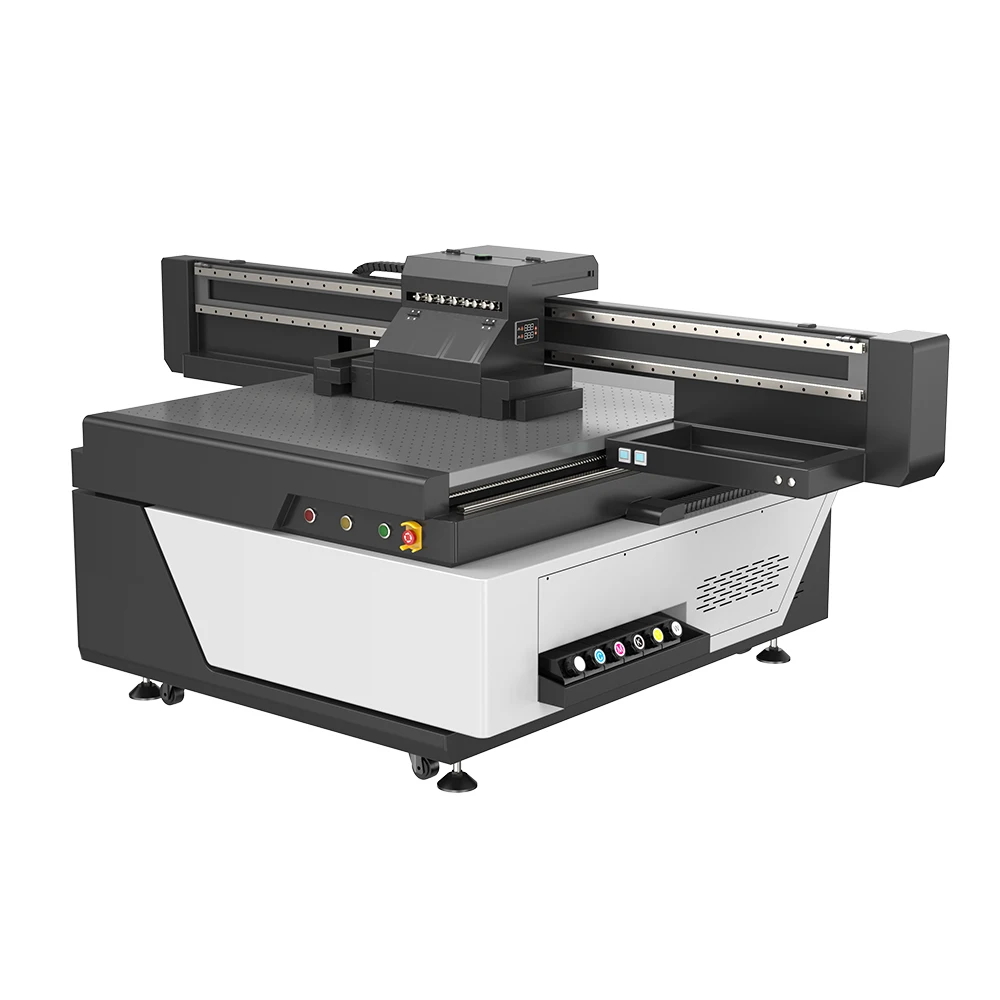 Stampante UV industriale di grande formato con stampante Flatbed a LED UV con testina di stampa Ricoh G6 da 3 pezzi per la stampa UV di fonecasi in