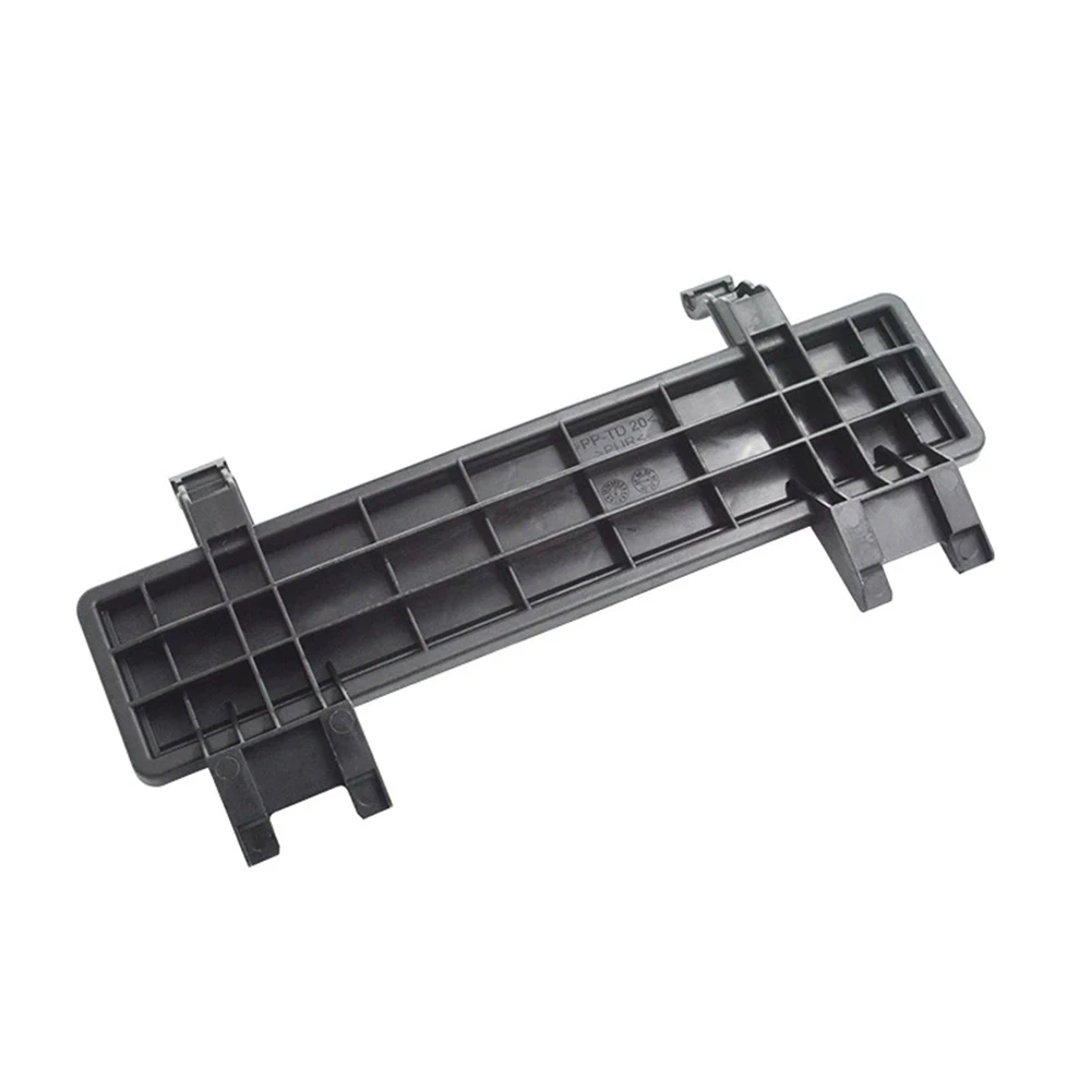 

Car Air Conditioning Filter Cover Cap A2468300142 For Mercedes Benz GLA X156 CLA W117 W176 W242 W246 A180 A200 A45 B200