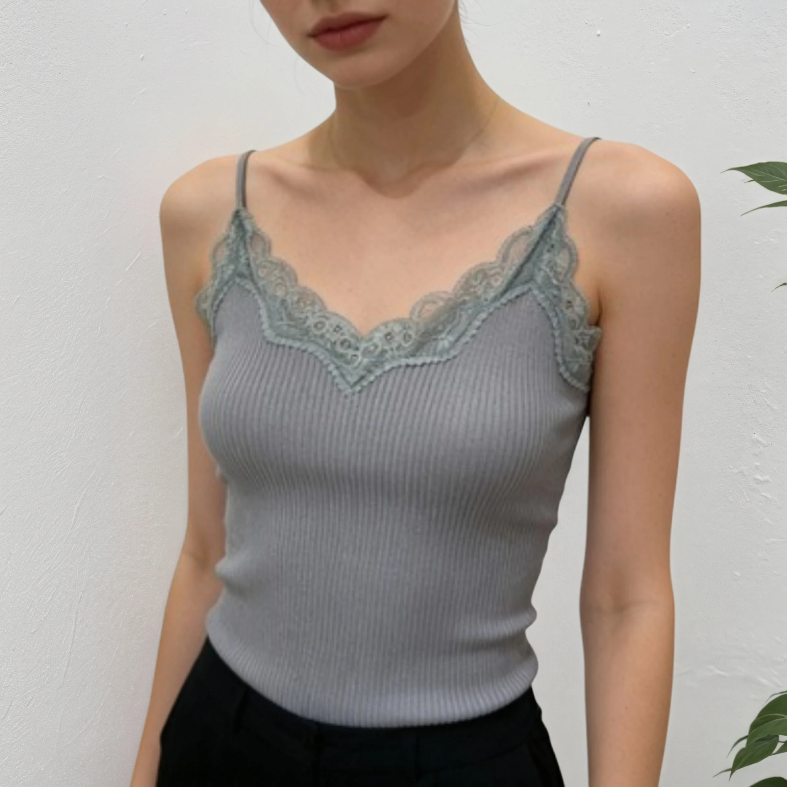2026 Koreanisches Ärmelloses Schwarzes Spitzen-Top für Damen, Kurzes Niedliches Camisole, Sexy Weißes Crop Top, Sommerliche Y2k-Kleidung