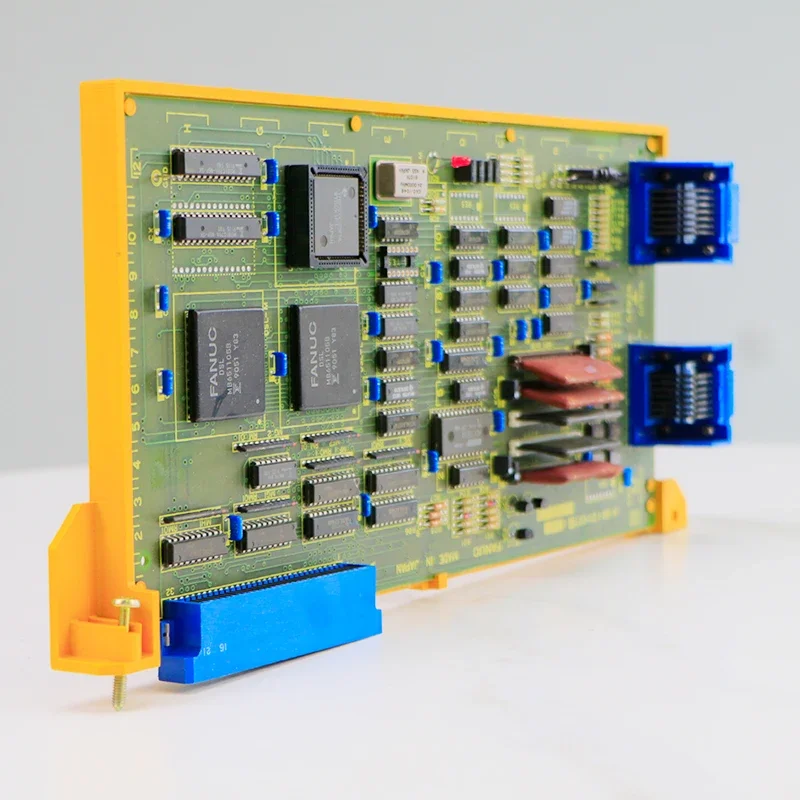 Placa de circuito FANUC A16B-1211-0272 testada OK para controlador de sistema CNC