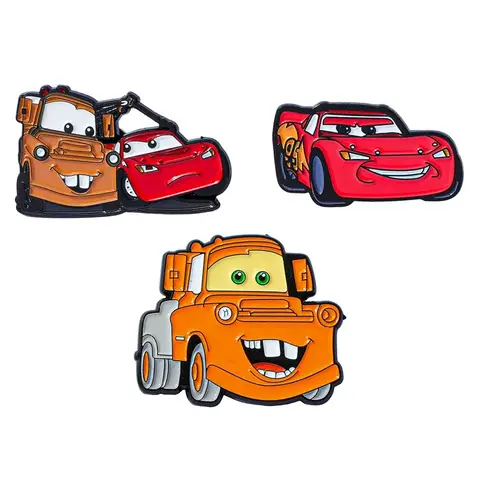 3 pçs personalidade dos desenhos animados carros broche bonito relâmpago mcqueen mater esmalte pino de metal crachá jóias roupas mochila acessórios