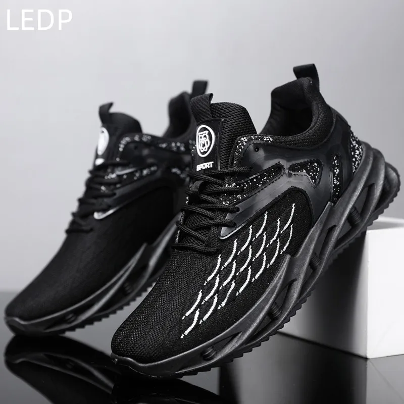 Zapatos deportivos de tejido volador para hombre, zapatillas deportivas transpirables originales para correr, ocio, tendencia al aire libre, primavera 2023