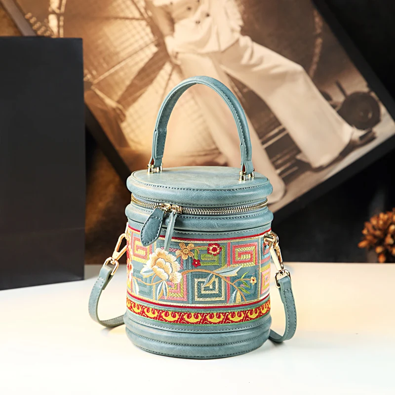 

Оригинальный нишевый дизайн, новая высококачественная кожаная сумка в стиле ретро с вышивкой, этническая сумка-ведро, женская сумка через плечо