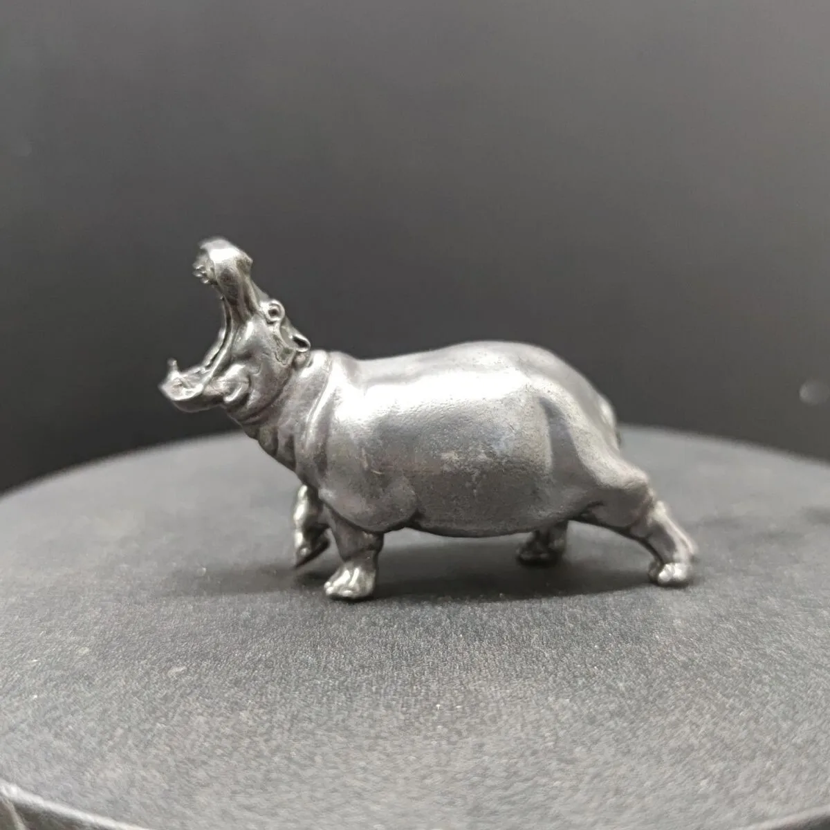 Open Mouth Hippo Model Statue Old Black Brass Collection Car Lucky Ornament