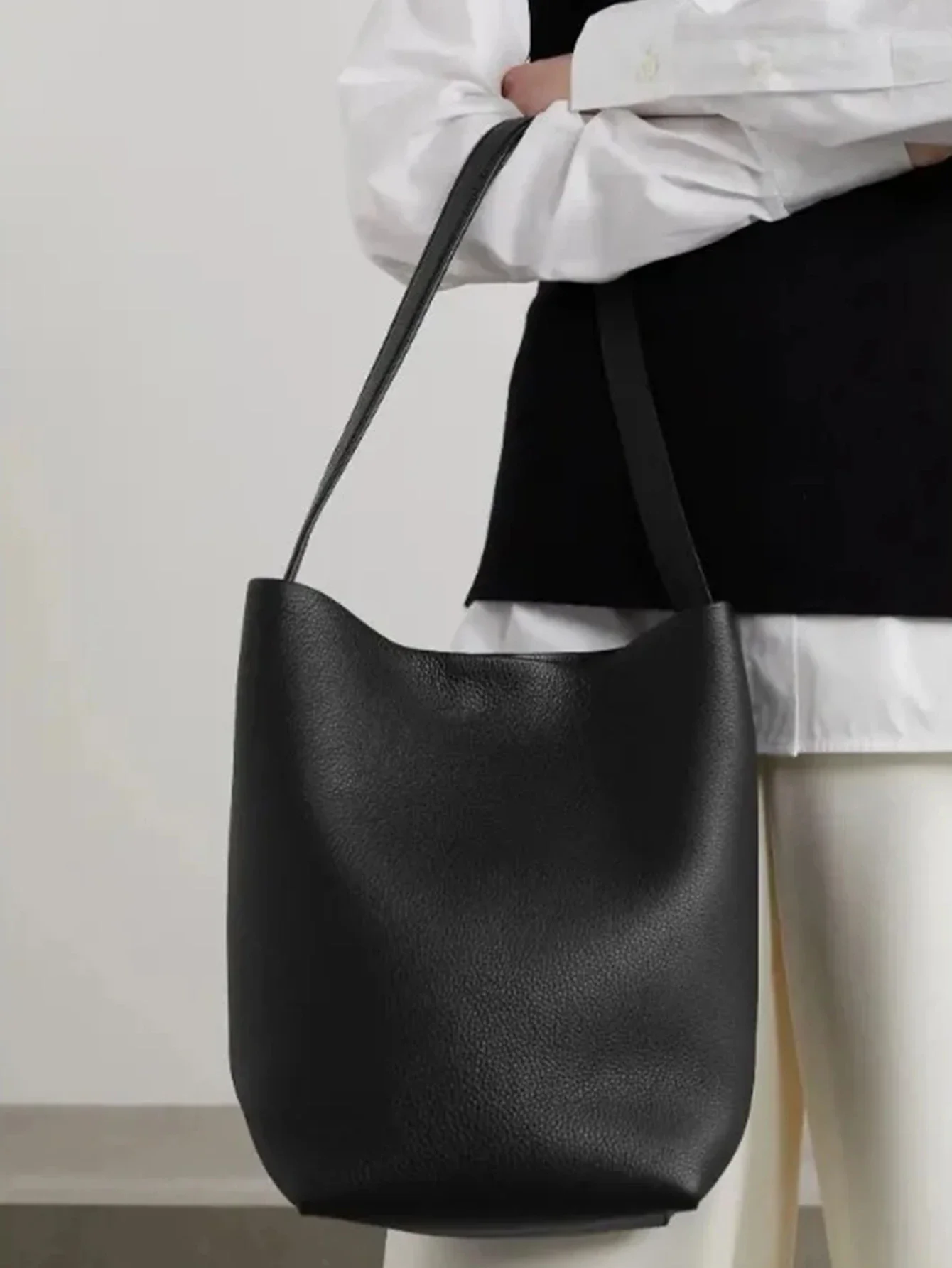 Sacs fourre-tout en cuir de vachette de luxe pour femmes, grande capacité, sacs E27, grand sac à main en cuir souple, sac de plage, trousse de