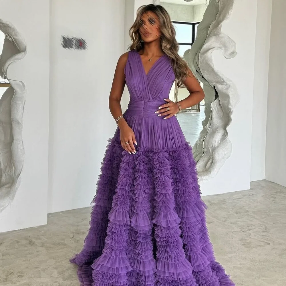 

Customized Modern Style Intricate Tulle Pleat Ruched Draped Tiered A-line V-neck Long Dresses Bespoke Occasion Dresses Fashion