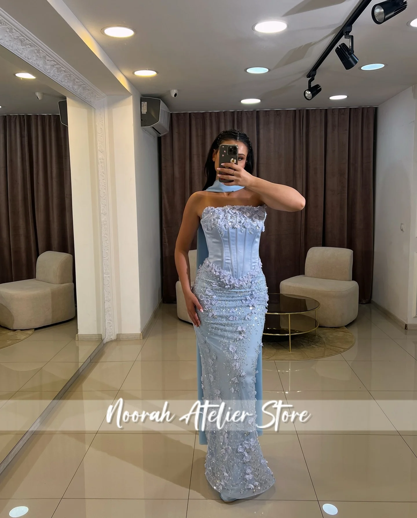 Nuevos apliques con cuentas sin tirantes elegantes vestidos de noche de lujo de Dubai 2025 bufanda vestido Formal فساتmaveraLongos personalizados