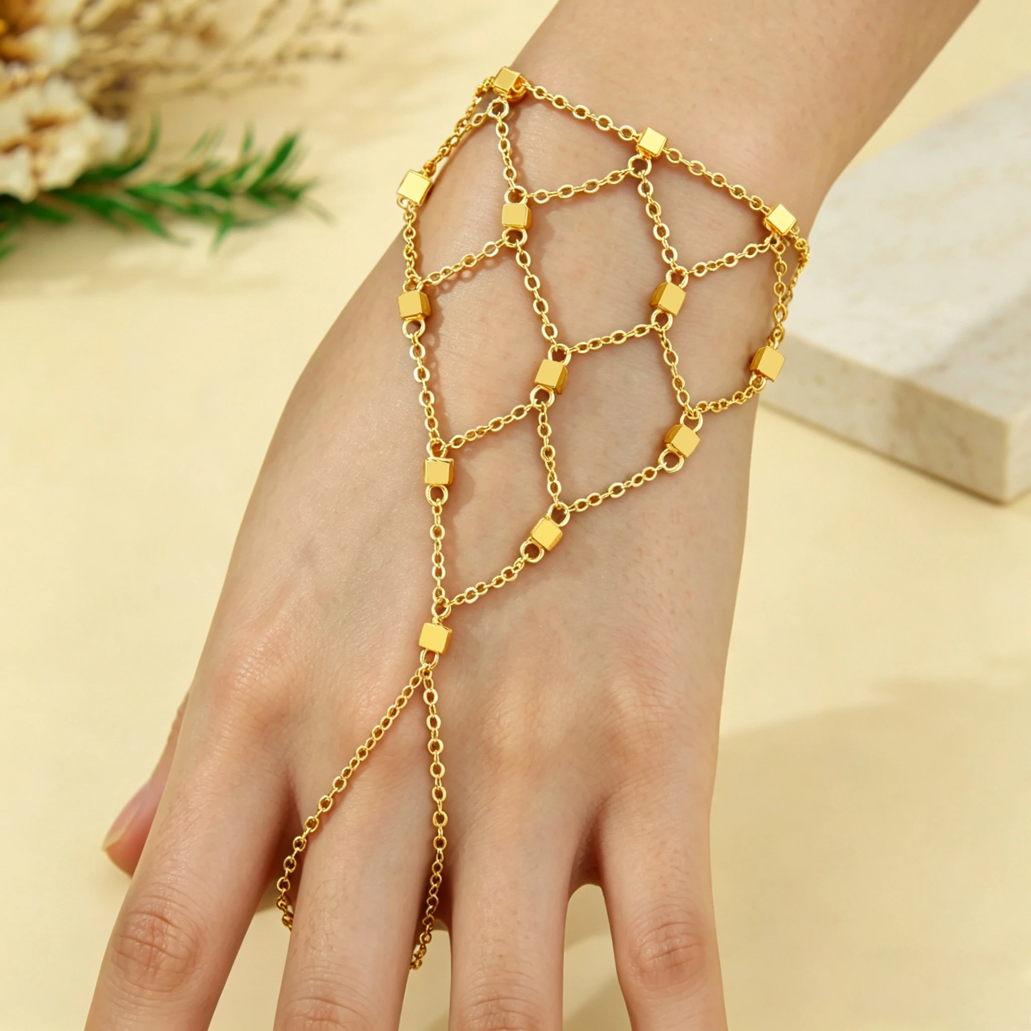Arabisches Mode-Münzarmband 21k Vergoldet Dubai Elegante Braut-Quasten-Handketten mit Ring Türkischer Hochzeitsschmuck für Frauen – Detail 2