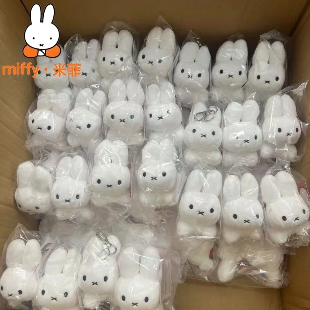 

10cm Miffy Rabbit Palm Doll Cute Cartoon Palm Toy Bag Keychain Pendant Kawaii Portable Student Girl Daily Accessory Small Gift
