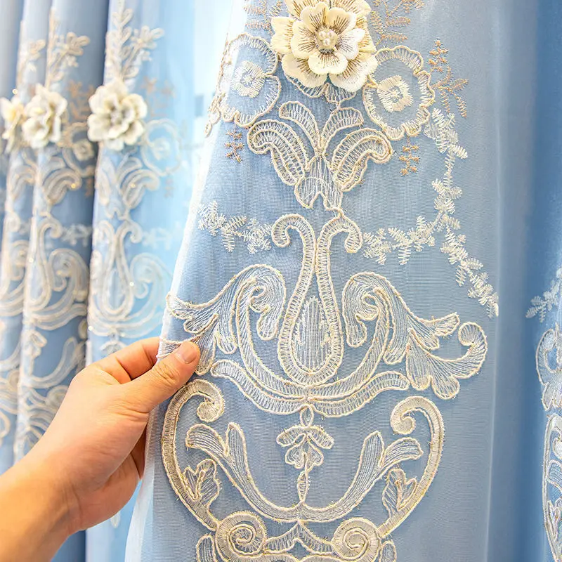 ヨーロッパの高級二層遮光カーテン寝室の窓レリーフ刺繍花布カーテン + ボイルカーテン家の装飾