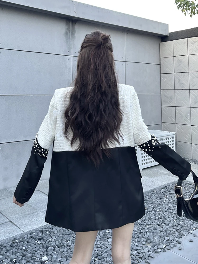 تصميم جديد سترة مطرزة باللؤلؤ للنساء سترة تويد مرقعة بألوان متباينة 2026 ملابس خارجية فاخرة للربيع والخريف INKEO 5O120 #3