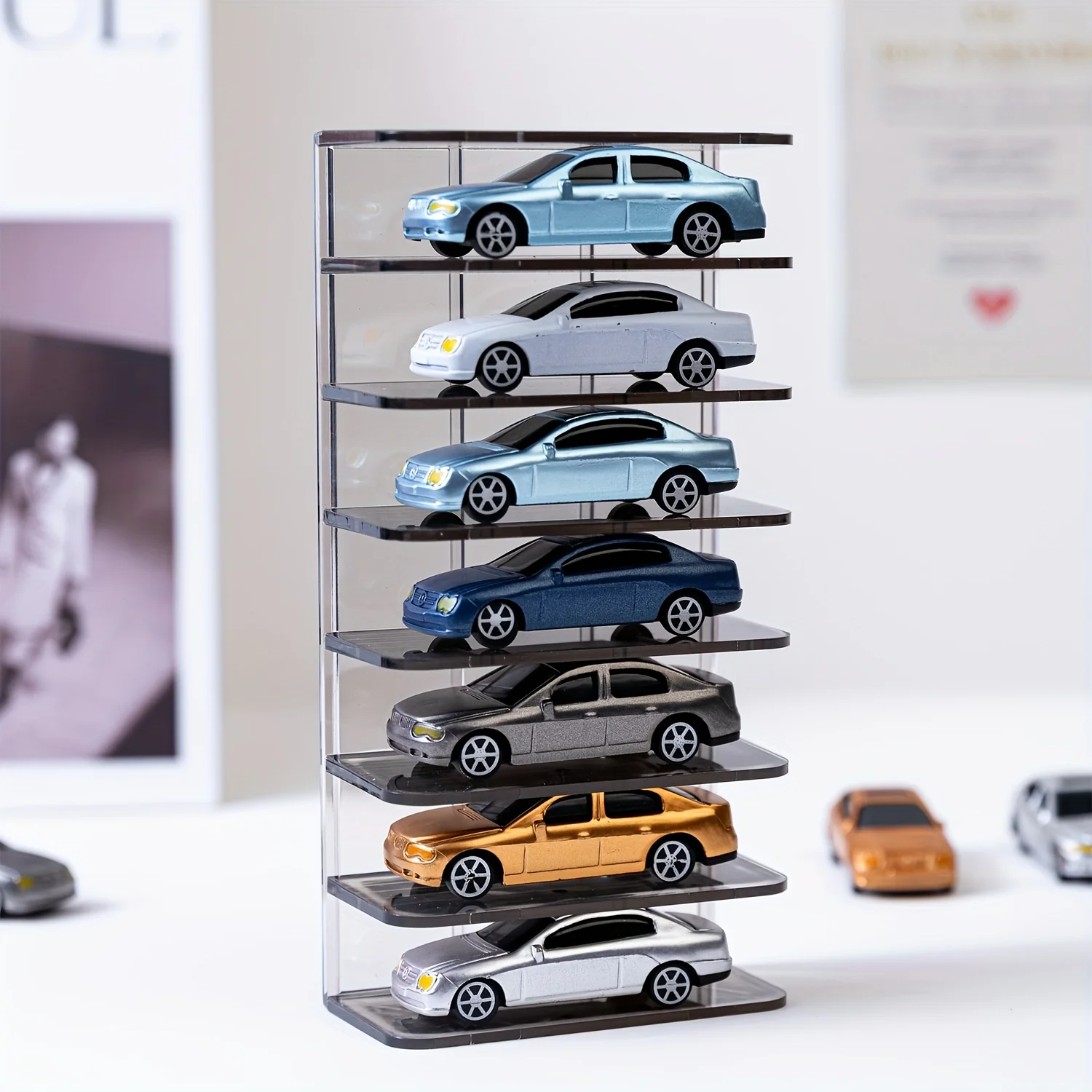 7-lagiges Mini-Automodell-Aufbewahrungsregal, mehrschichtiger Ausstellungsständer aus Acryl, Spielzeugauto-Desktop-Organizer für Kinder, vertikal gespeichert – Detail 4