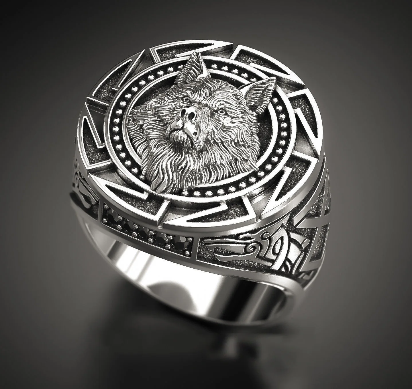 925 Sterling Silver Ring Retro Wolf Totem Thai Silver Ring Warrior Wolf Head Men\'s Ring