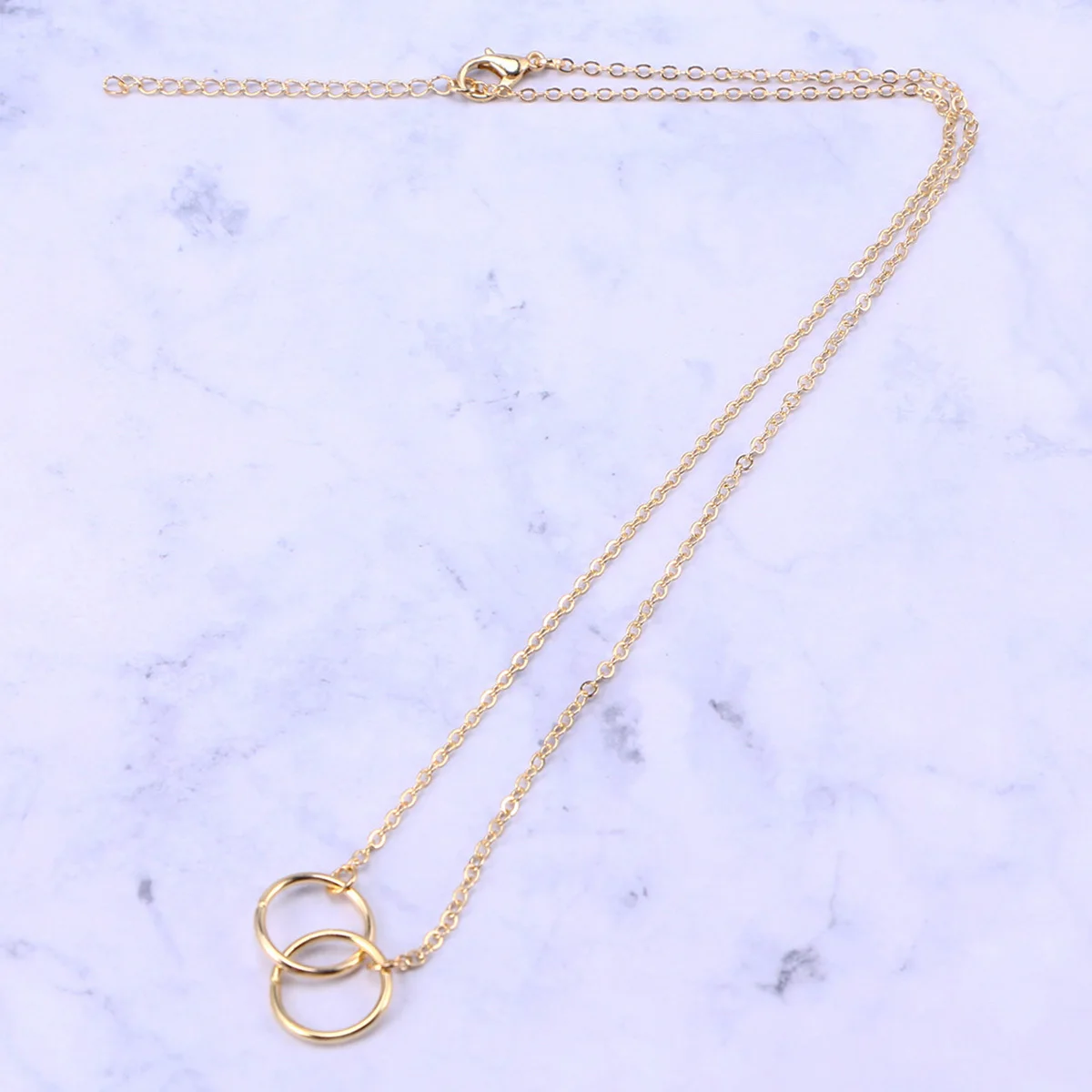 

Women Interlocking Pendant Necklace Lightweight Comfortable Jewelry Valentines Gift Charm Choker Anniversary