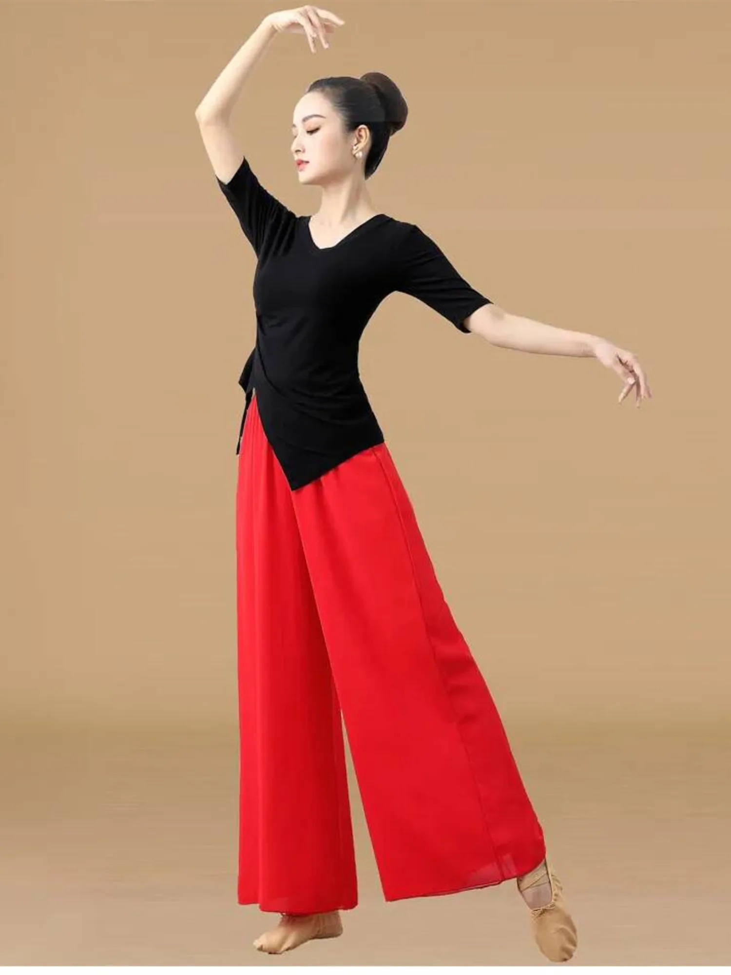 Conjunto de 2 uds de práctica de baile latino de Color sólido, disfraz de competición para mujer, Tops clásicos con cordón, ropa para el vientre, falda de gasa de salón