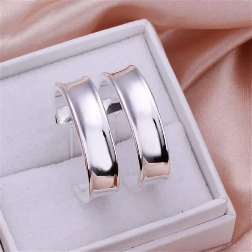 Wholesale 925 Silver Earring Stud Beautiful for Women  Wild Fashion Earring Wedding Nice High Quality Jewelry