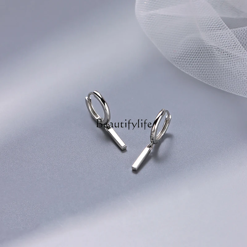 

Light Luxury Cold Style Hoop Earrings Niche High-Grade Sterling Silver Earrings