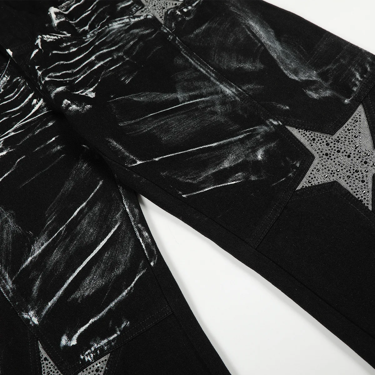 بنطال جينز هيب هوب كبير الحجم للرجال من High Street مع حجر الراين فضفاض مناسب بنمط RO Vibe مطبوع من قماش الدنيم بنطال جينز واسع الساق